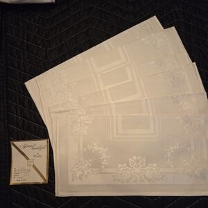 EUC VTG Lot Of 6 Placemats Home Beautiful By Vickie